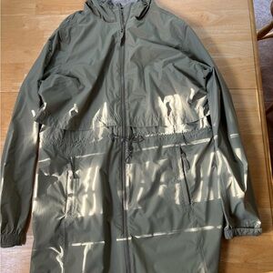 L.L. Bean Green Windbreaker Jacket Water-Resistant